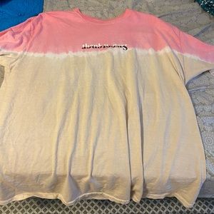 Ariana grande concert t shirt